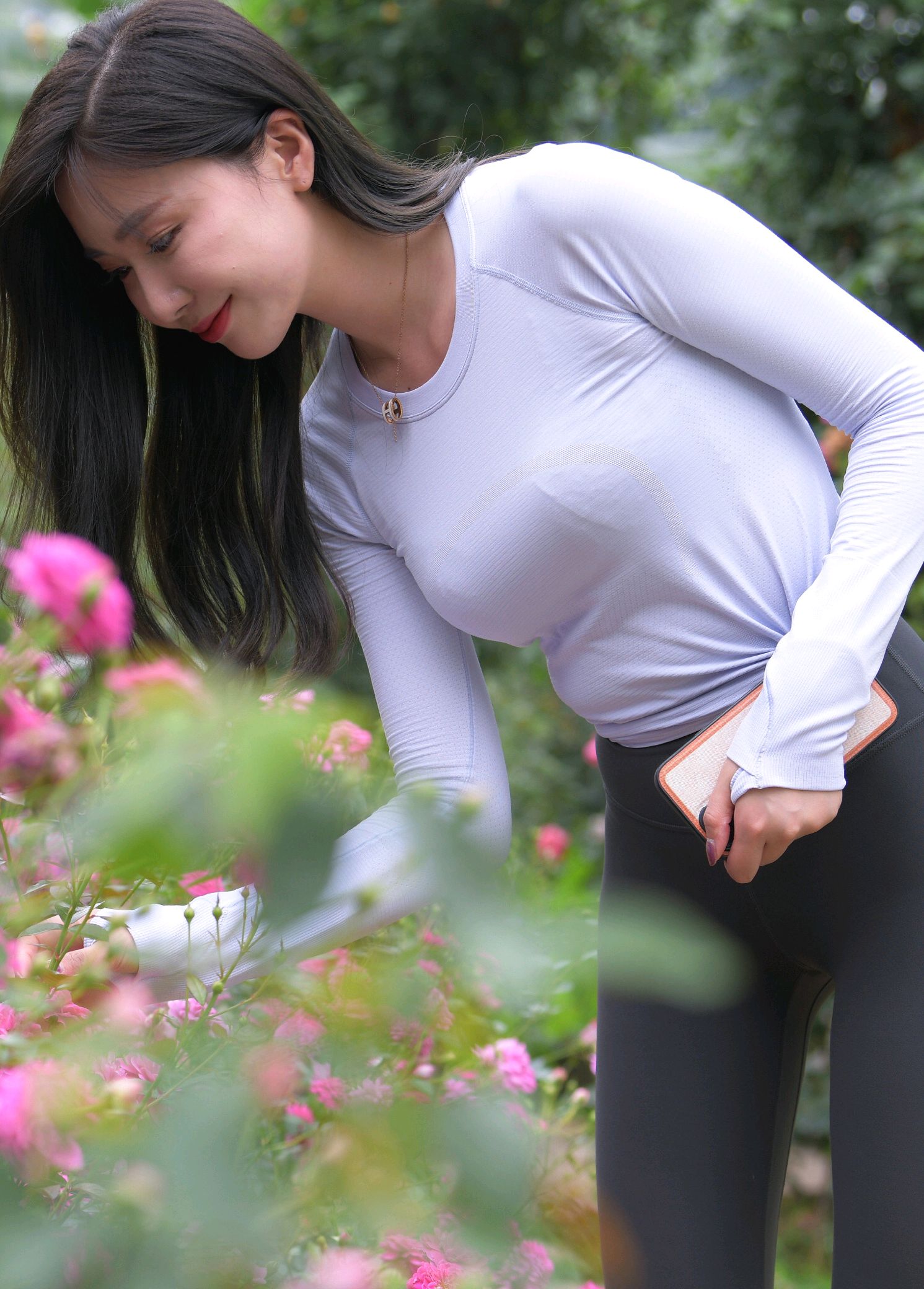 街拍运动裤美女瑜伽图片