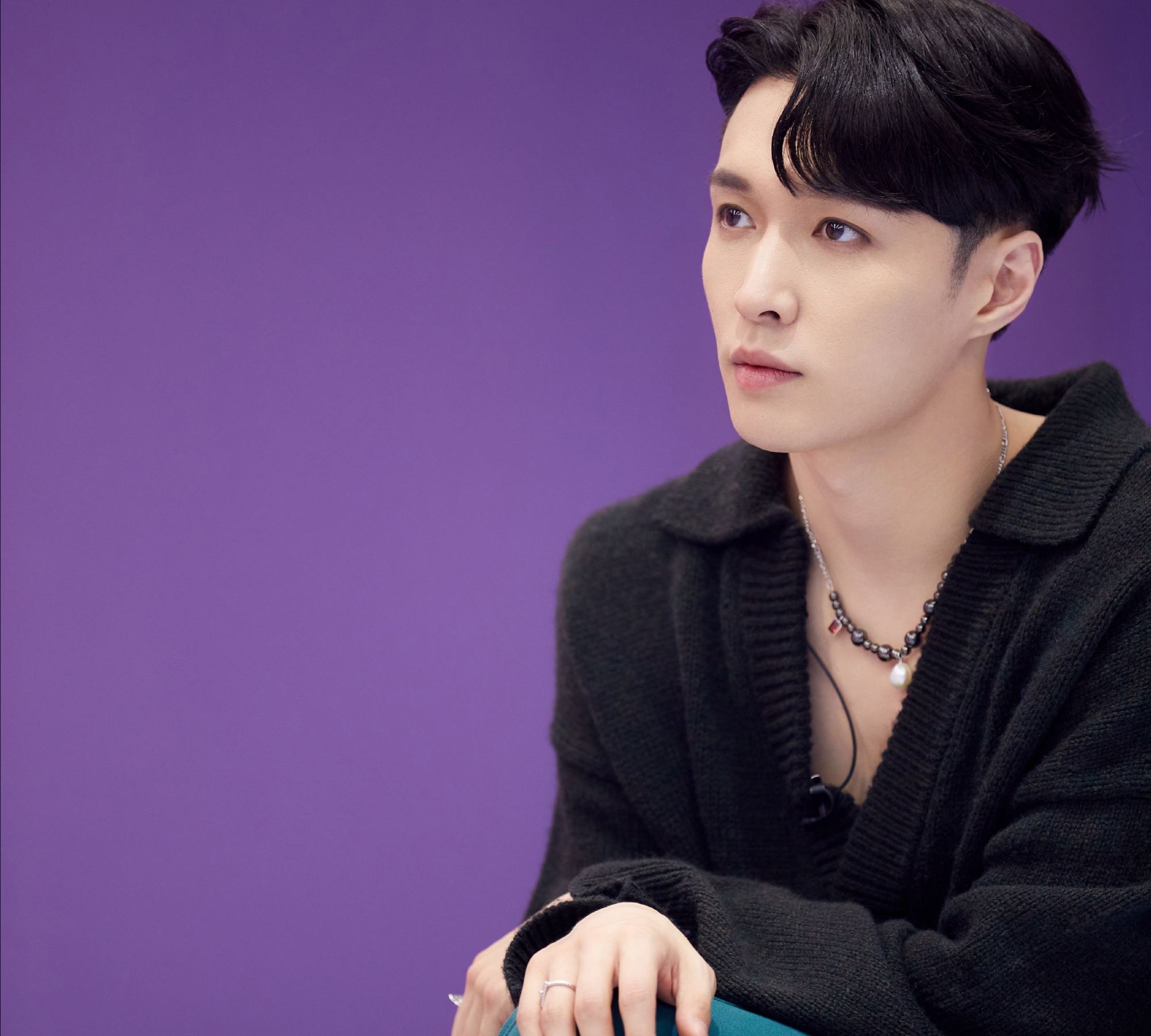 张艺兴粉丝因"三缺一"炸锅,exo归国四子关系究竟如何?