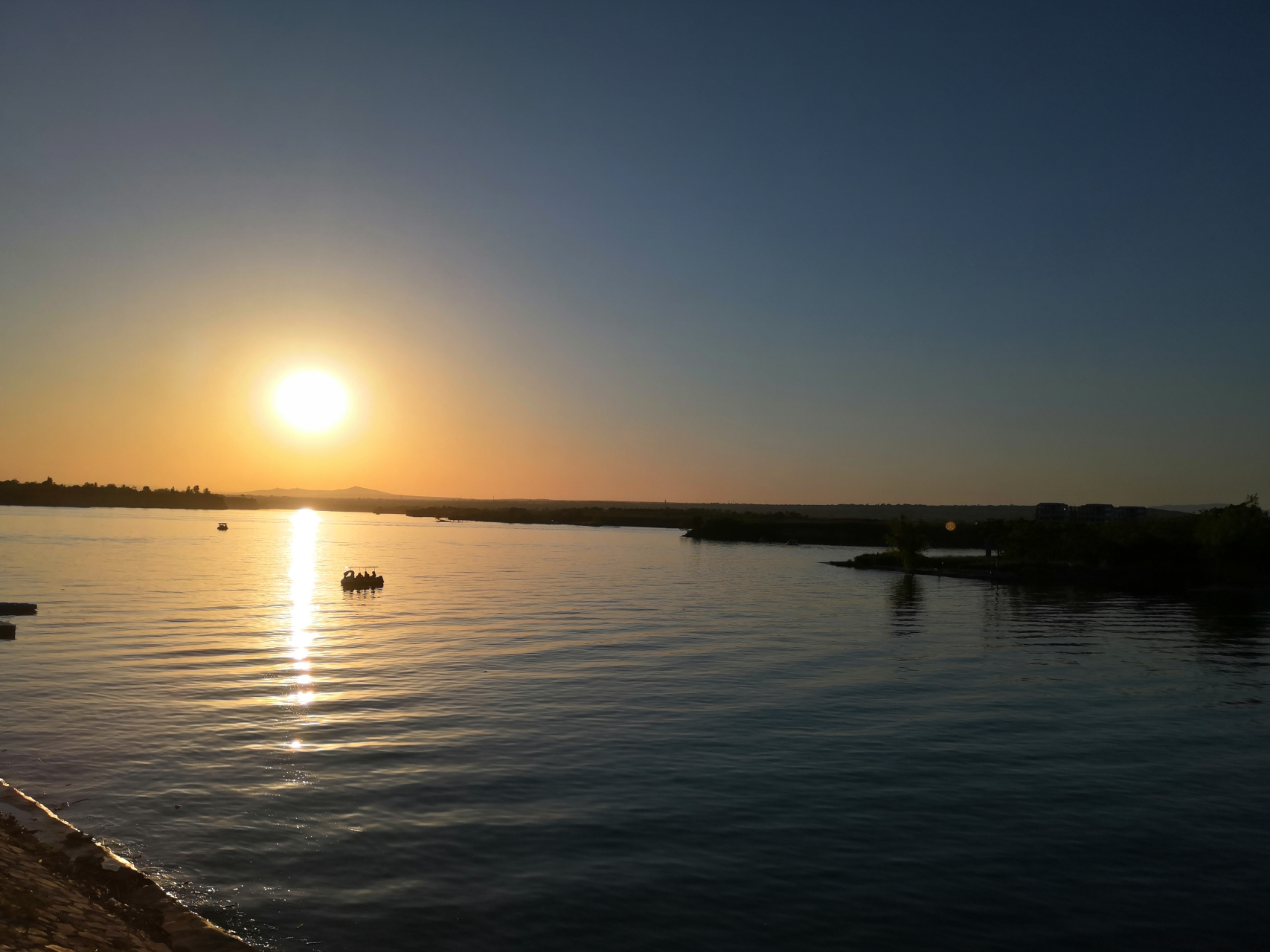 五一假期,礼泉甜水湖美景