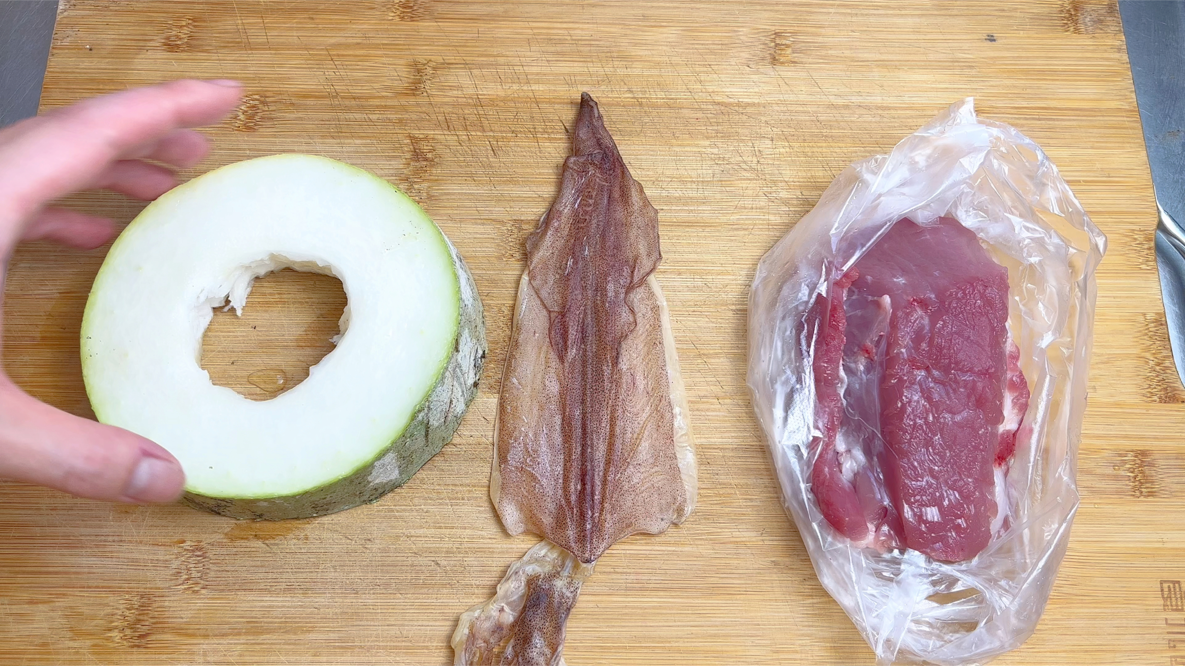 广式生滚汤:干鱿冬瓜汤,10分钟出锅,汤汁鲜甜好喝