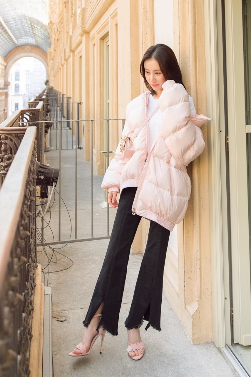 舒畅  美腿玉足合集