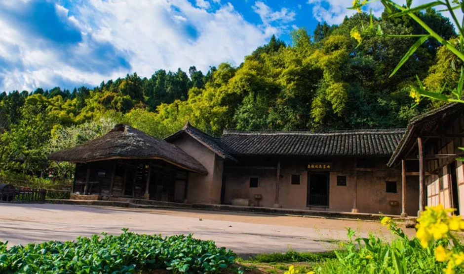 四川雅安宝兴县旅游景点