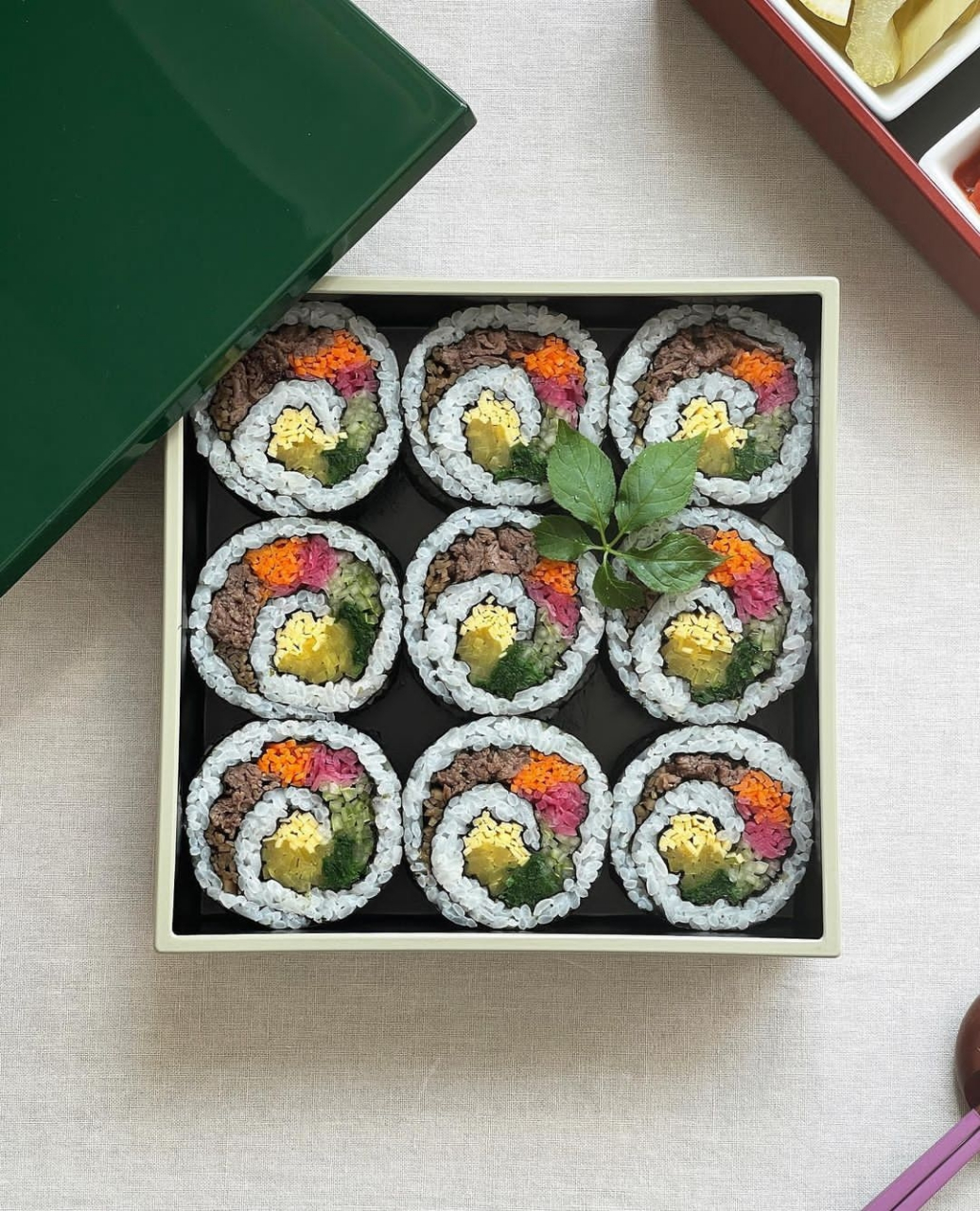 强迫症表示非常满意的寿司摆盘! #生活# #动态创作月# #美食