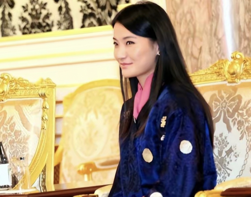 不丹国王夫妇欢迎小公主!佩玛王后生下三胎,王室喜获皇室宝贝