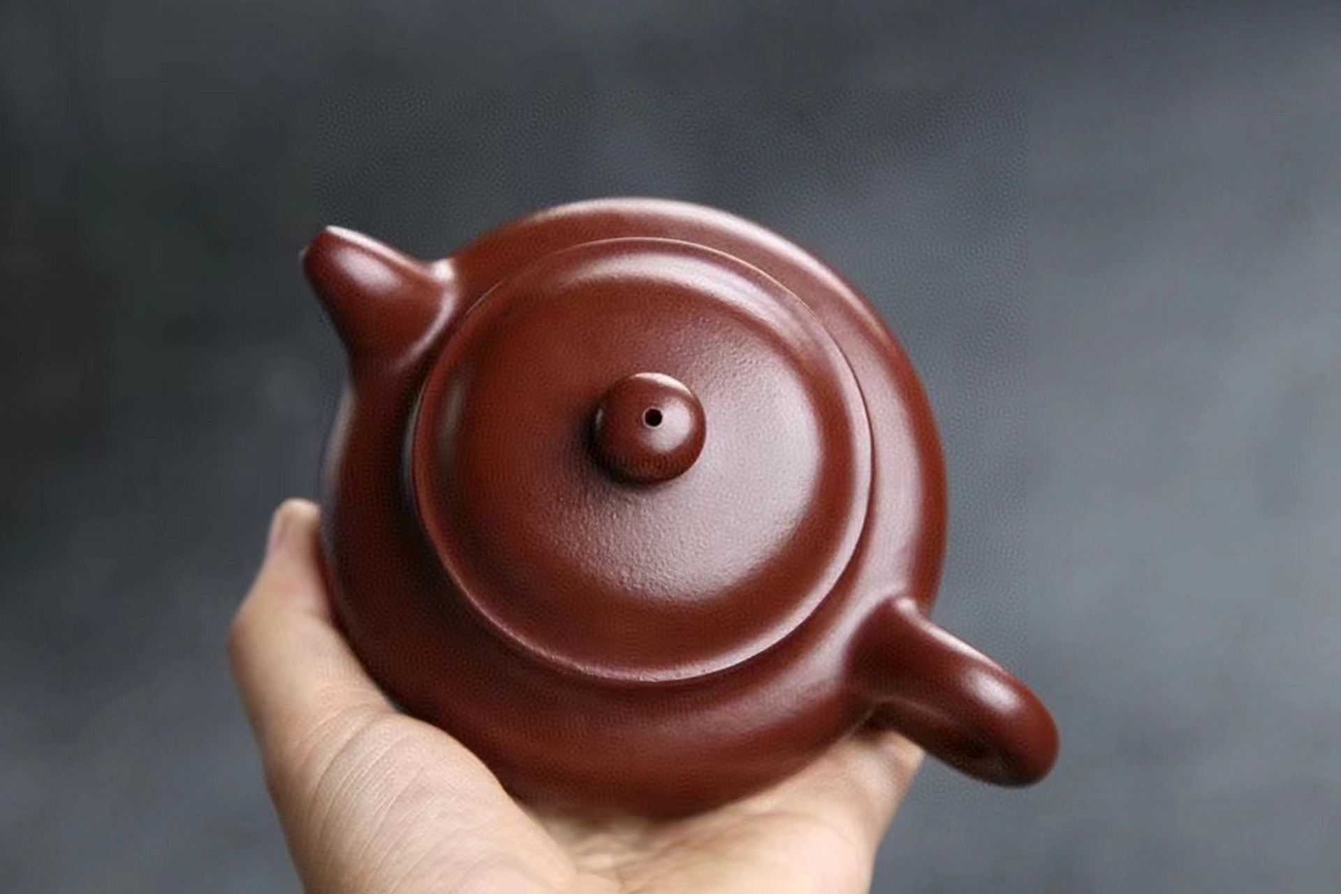 大亨仿古壶全手精工原矿紫朱泥 容量190cc 仿古壶,一说由清代邵大亨