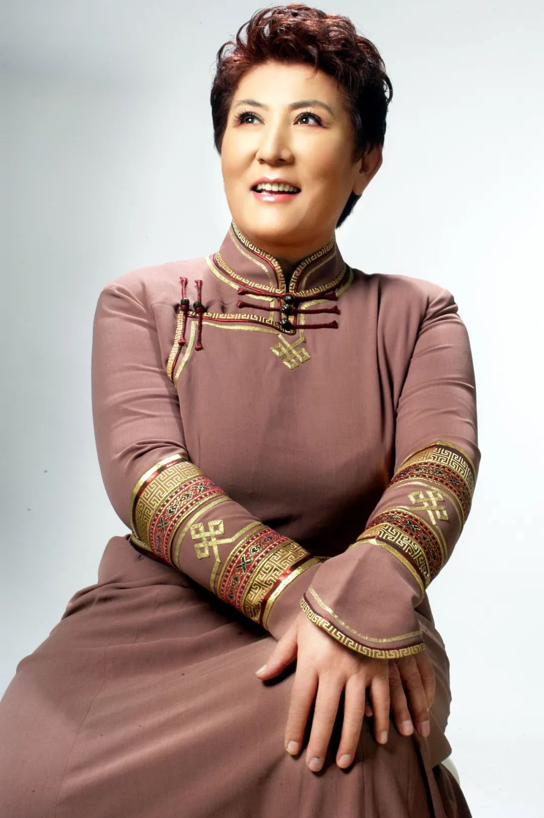 怀念草原夜莺德德玛老师因为你的独特和富有魅力的演唱使我们深深地