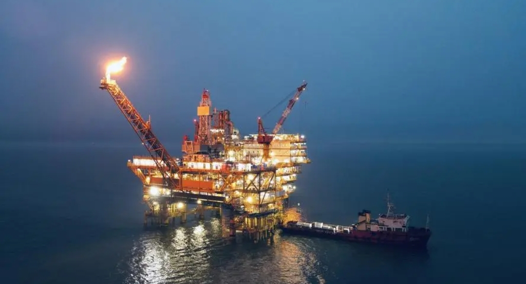 海底石油是怎样开采出来的?