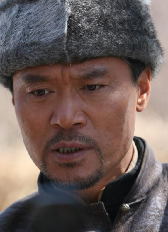 白眉大侠赵恒煊:红遍荧屏背后的家庭坚守