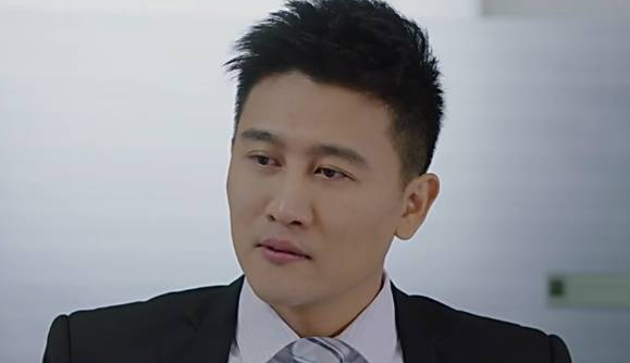 《我的前半生》年薪40万的段晓天,为啥觉得罗子君会给他当小三?