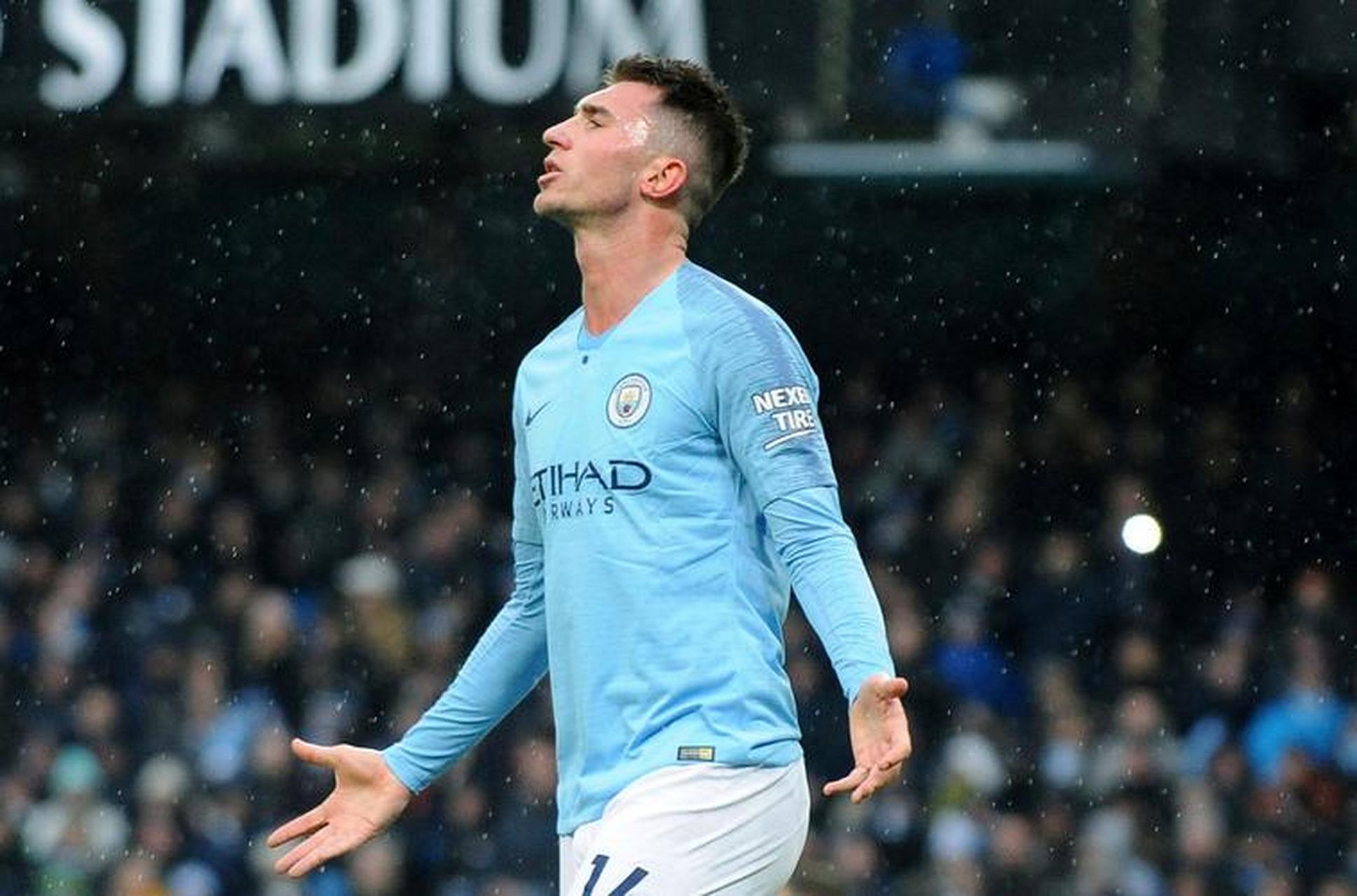 热刺有意引进曼城球星拉波特,新帅希望加强防线,认为他很适合球队想法