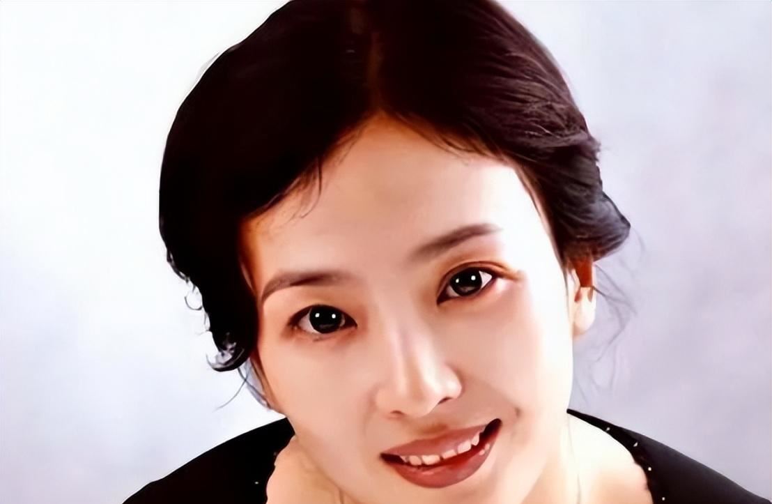 神仙妈妈刘晓莉:自杀夺女,一手捧红刘亦菲,长得比女儿还漂亮