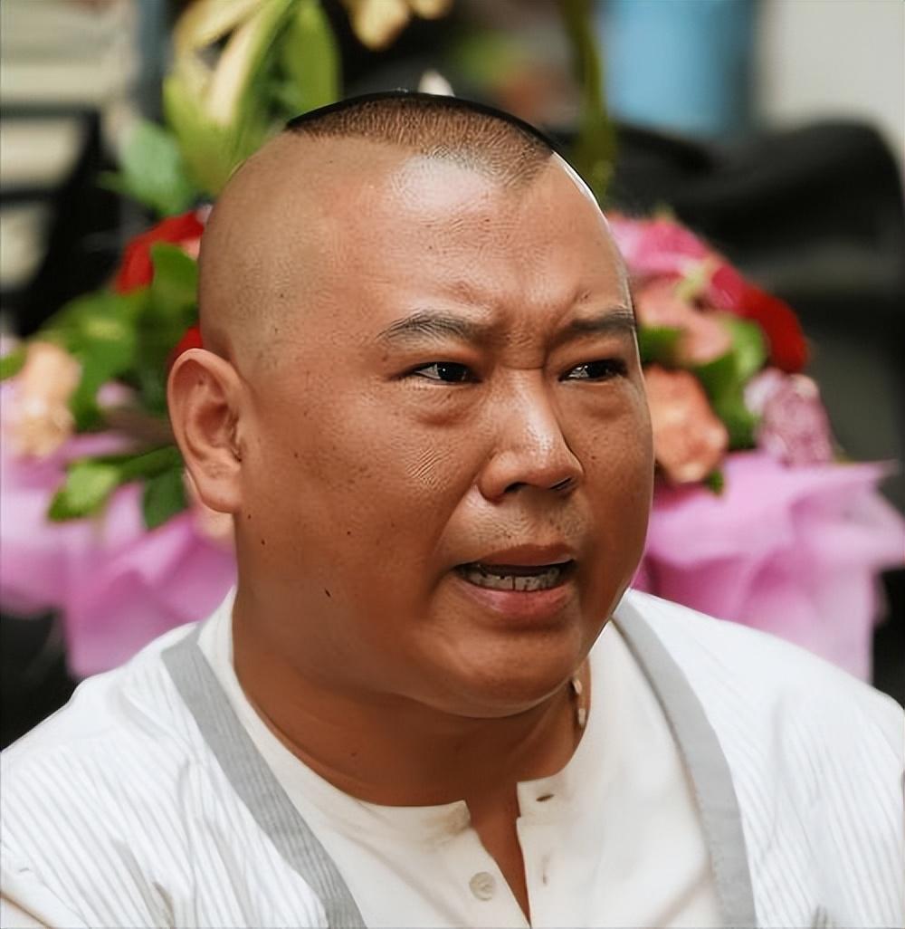 李菁说郭德纲:一开始是打算和平分手的,可郭德纲的脾气一言难尽