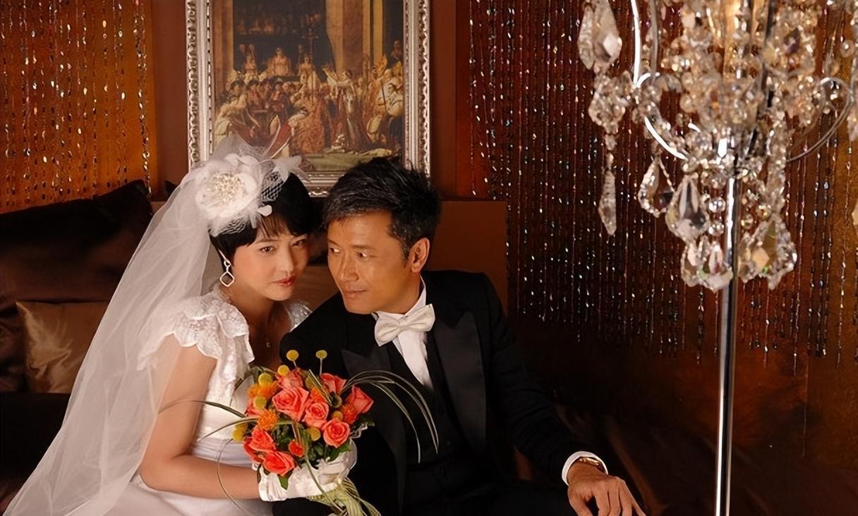 黄日华自称是周海媚干哥哥,谈"妹妹"猝逝,说对方脸部常现红斑