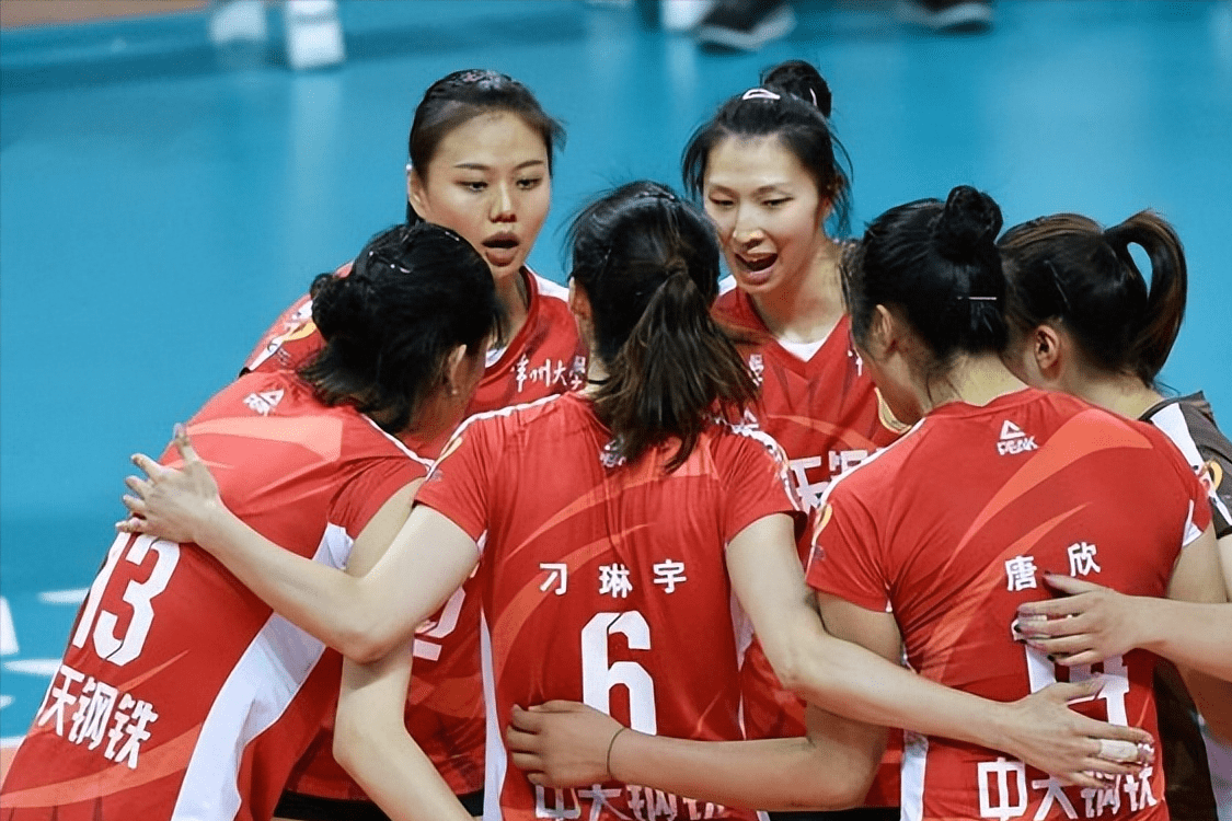 江苏女排3比1战胜广东,吴梦洁发球表现抢眼,再展全能之姿