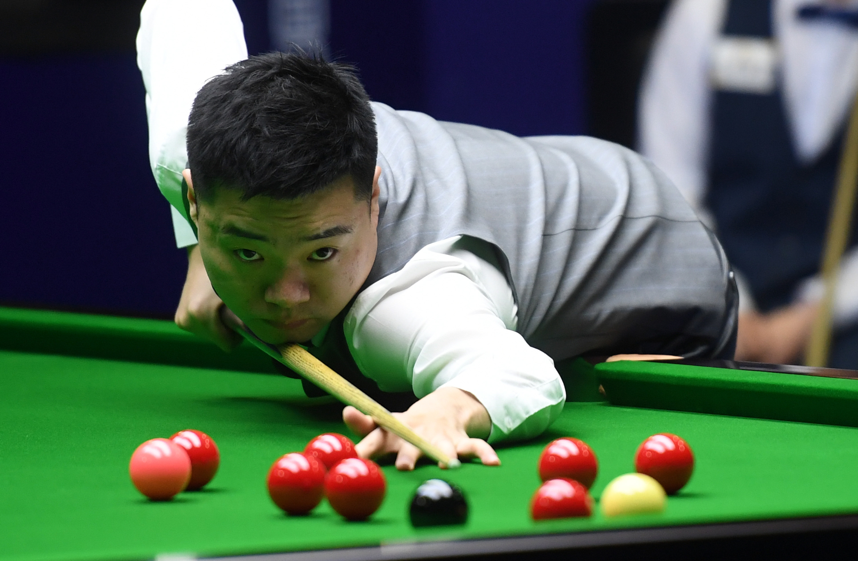 丁俊晖:卓越台球之路,父亲赌赢了,36岁事业家庭双丰收