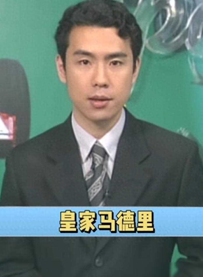 42岁的广东台主持人梁宇,与徐洁是最佳拍档,与云菲已婚生子多年