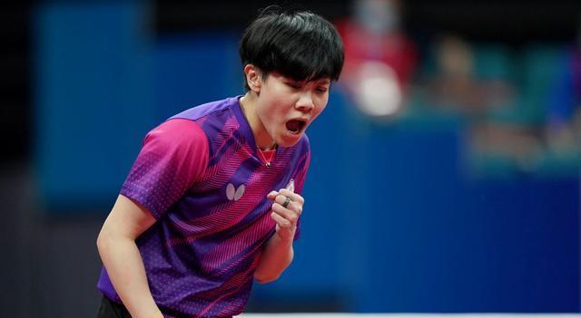 乒乓球总决赛:女双首个4强出炉!世界亚军3-0过关,杜凯琹一轮游