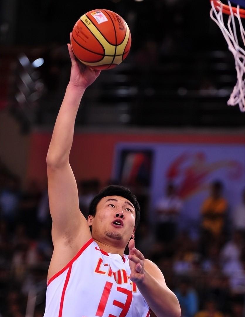 篮球名将苏伟:因"换苏伟"患抑郁,生下两儿一女并成为企业老板