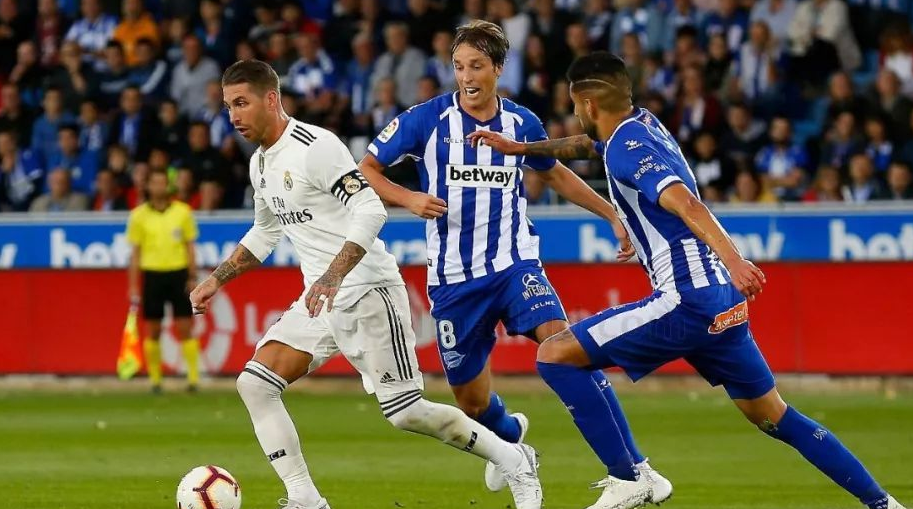 西甲:阿拉维斯vs皇家马德里,皇马防守能力出众,本场击败对手