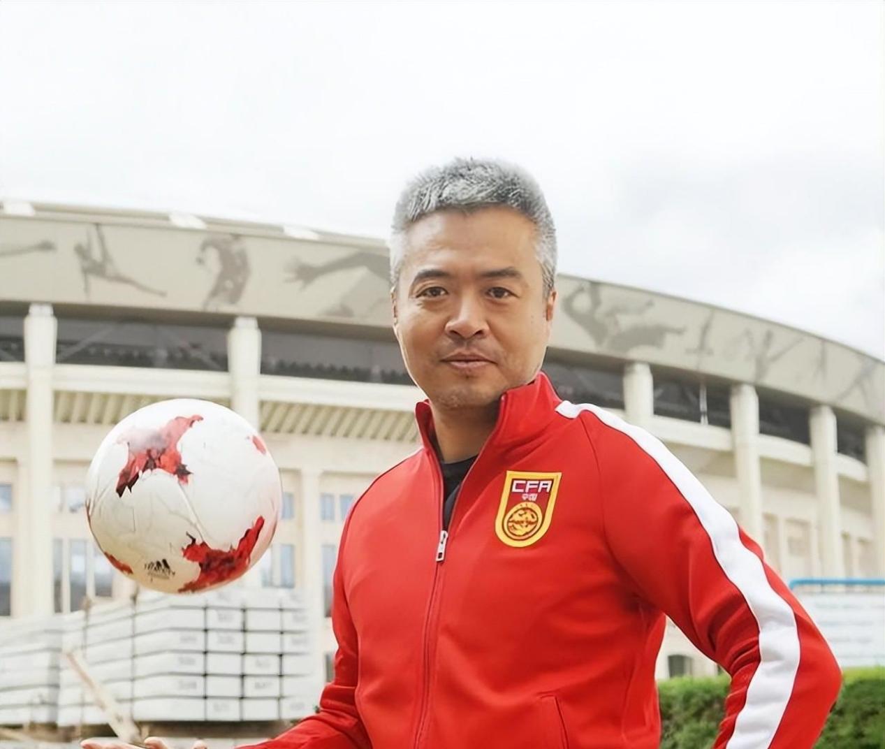 "中国好舌头"段暄:在央视当了8年临时工,如今辞职创业当老板