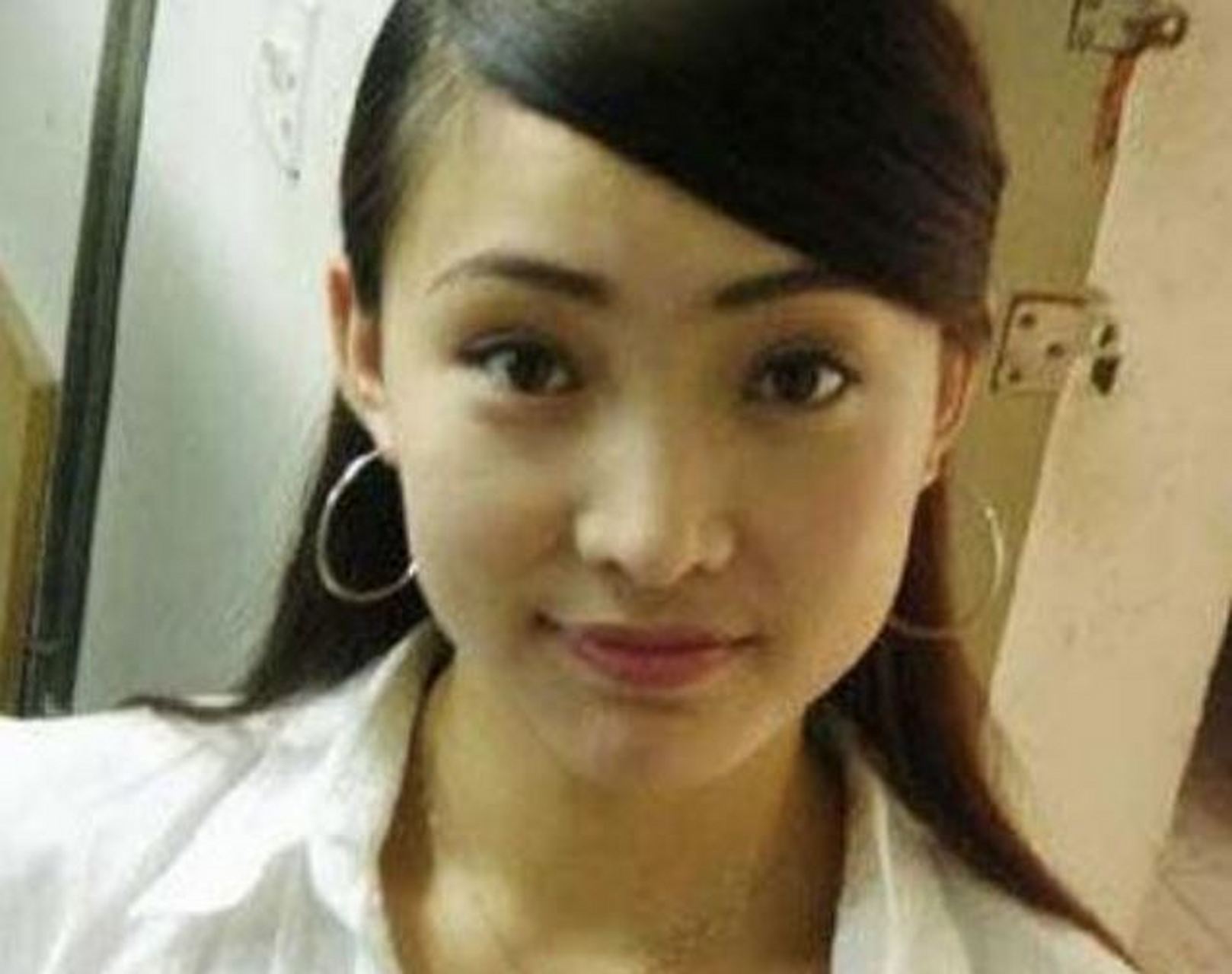 2012年,女演员白静与丈夫周成海因情感纠纷双双离世,该事件引发了娱乐