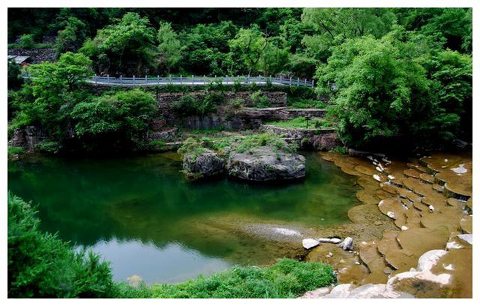 河南太行山八里沟景区图片