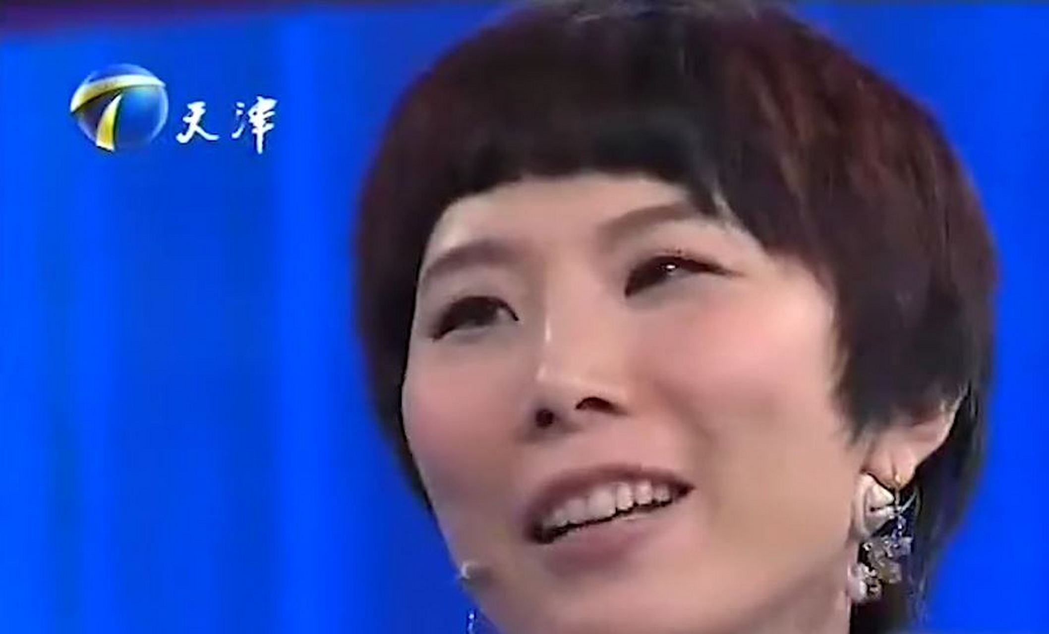 李治是一位34岁的女科学家,毕业于清华大学和美国佐治亚理工大学,专业