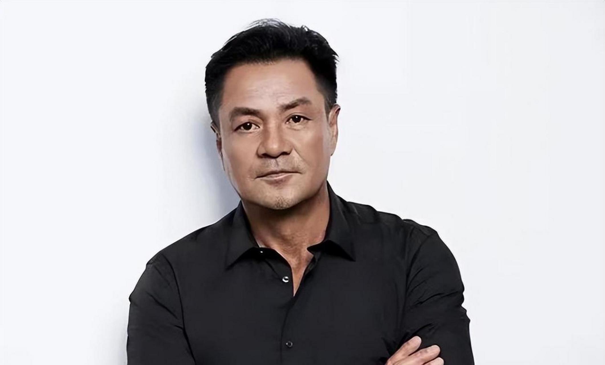 尤勇和刘晓春都是演员,他们的生活轨迹充满了曲折与坚韧.