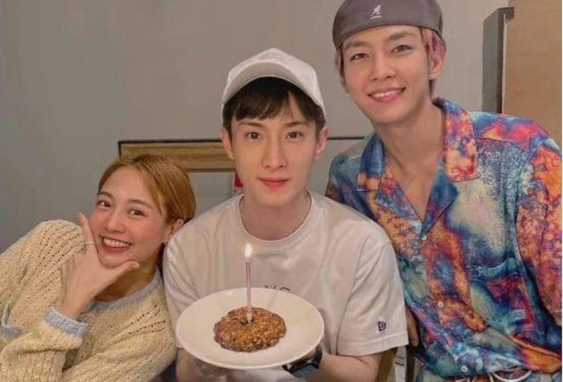 41岁的台湾男星阿本被诊断出患有动脉瘤,生命垂危