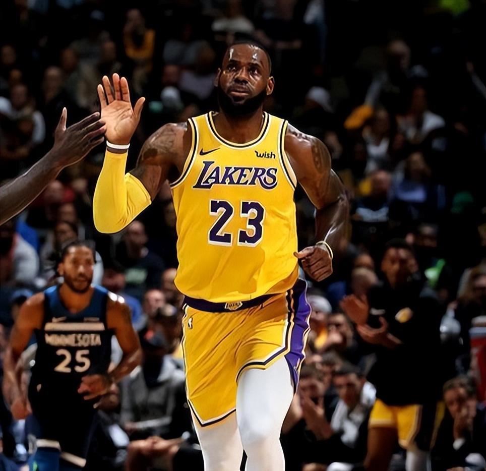 nba最强状元阵容是谁?中锋奥尼尔 分卫艾弗森 别人怎么玩?