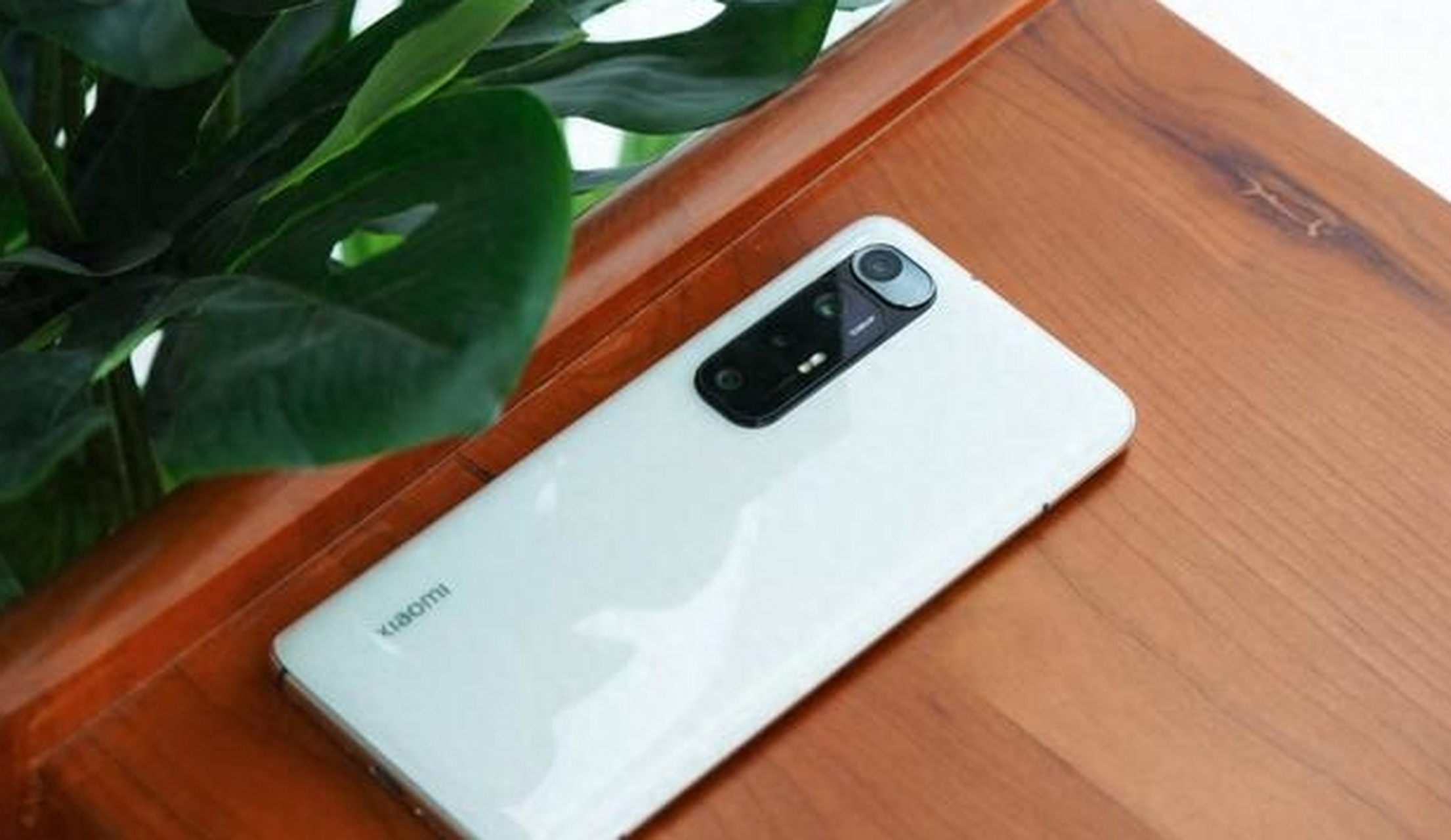 五款千元机真我gtneo2,红米k40s,iqooneo5,小米10s和摩托罗拉edges