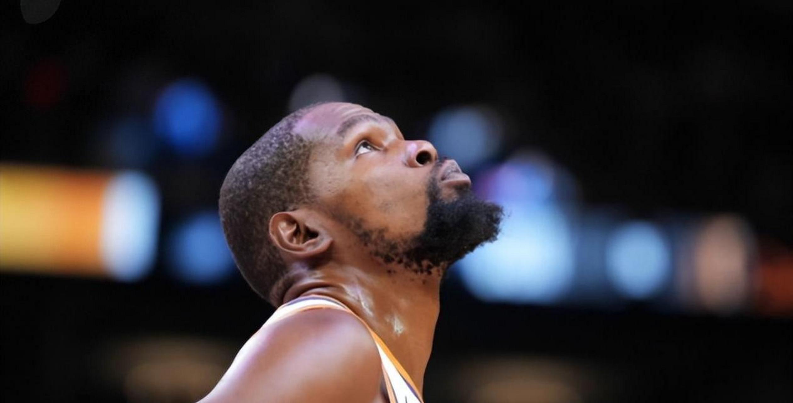 摘要:科比和杜兰特在受伤后表现差距的主要因素包括年龄,受伤位置