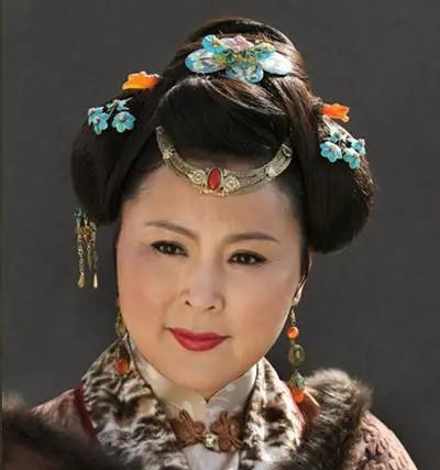 上影厂花旦陈鸿梅80年代红极一时嫁普通高干子弟如今怎么样