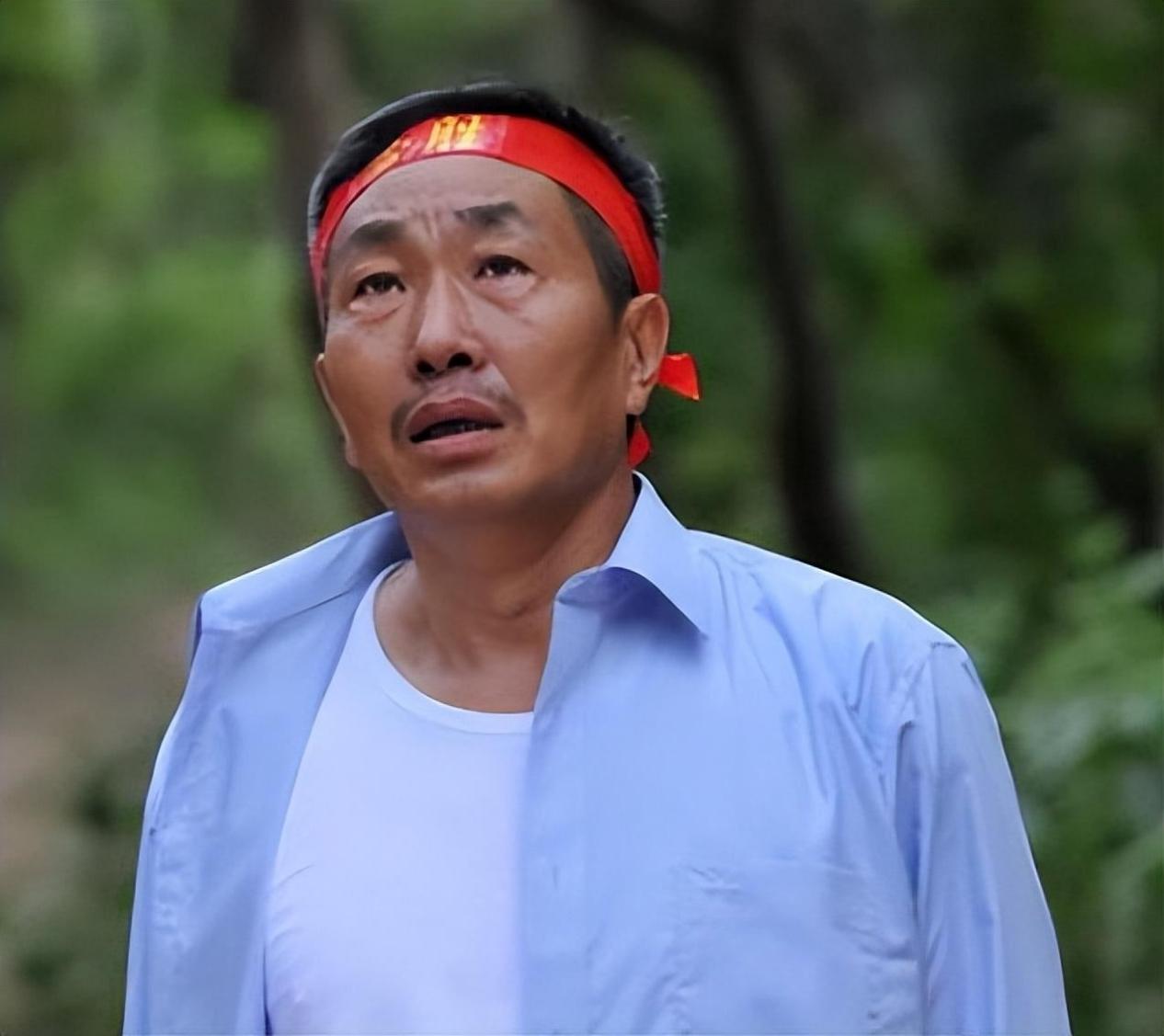 杜源:从青梅竹马到国家一级演员,他的人生是一部传奇