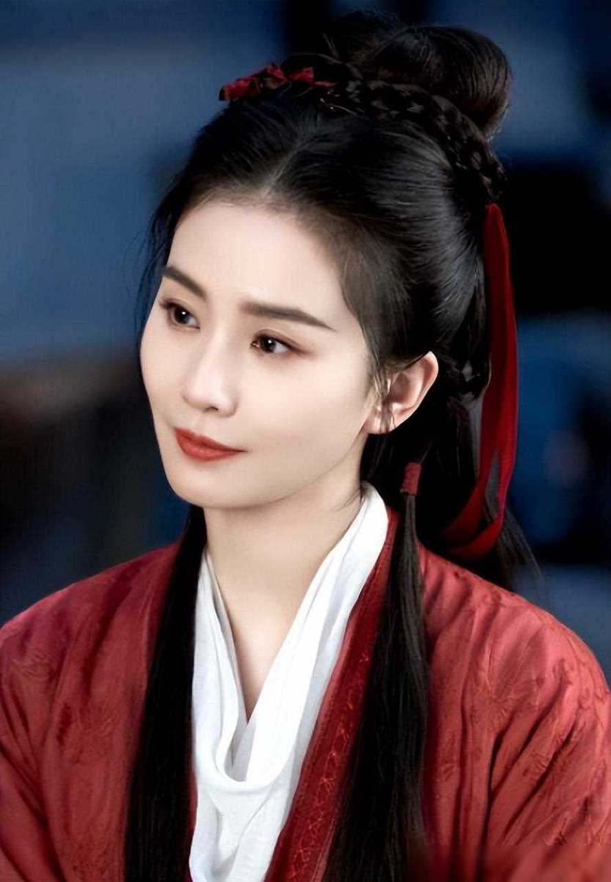 《一念关山》热播,刘诗诗人气回归却难逃差评?网友惊呼:片酬悬殊!