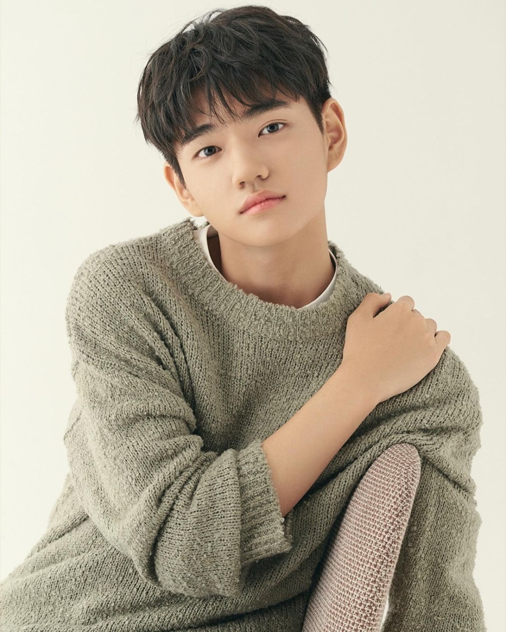 国民童星金康勋暴风成长,男孩变男神,可暖可痞笑容好犯规