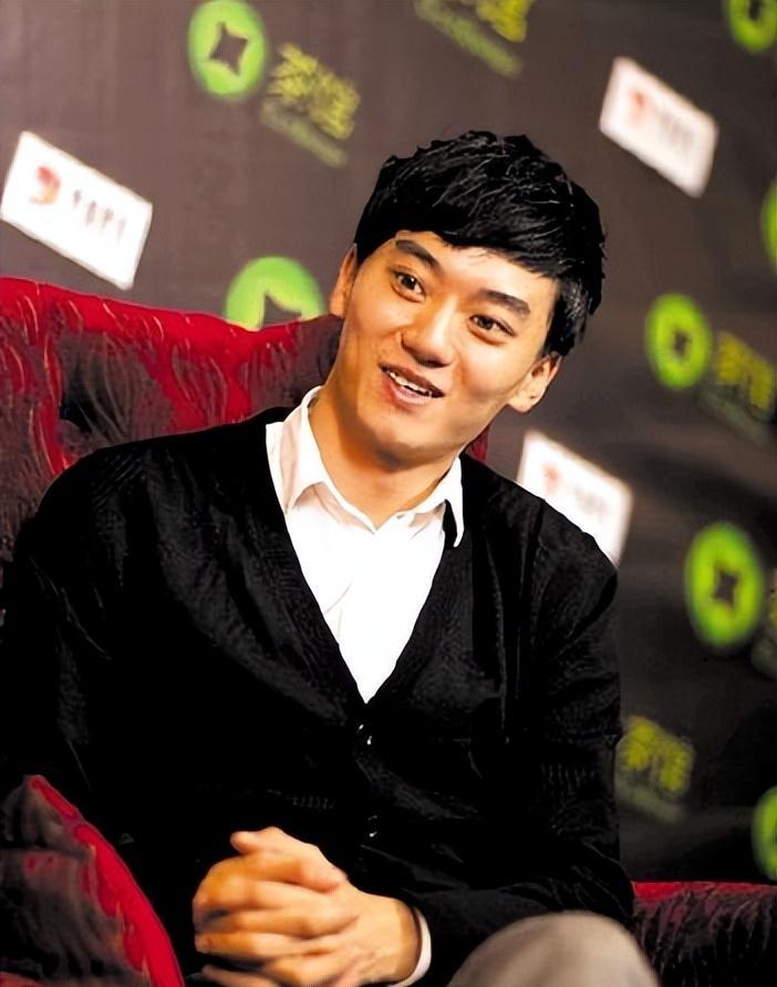 扶不起的阿斗?陈宝国的儿子陈月末,终于为父亲整了口气!