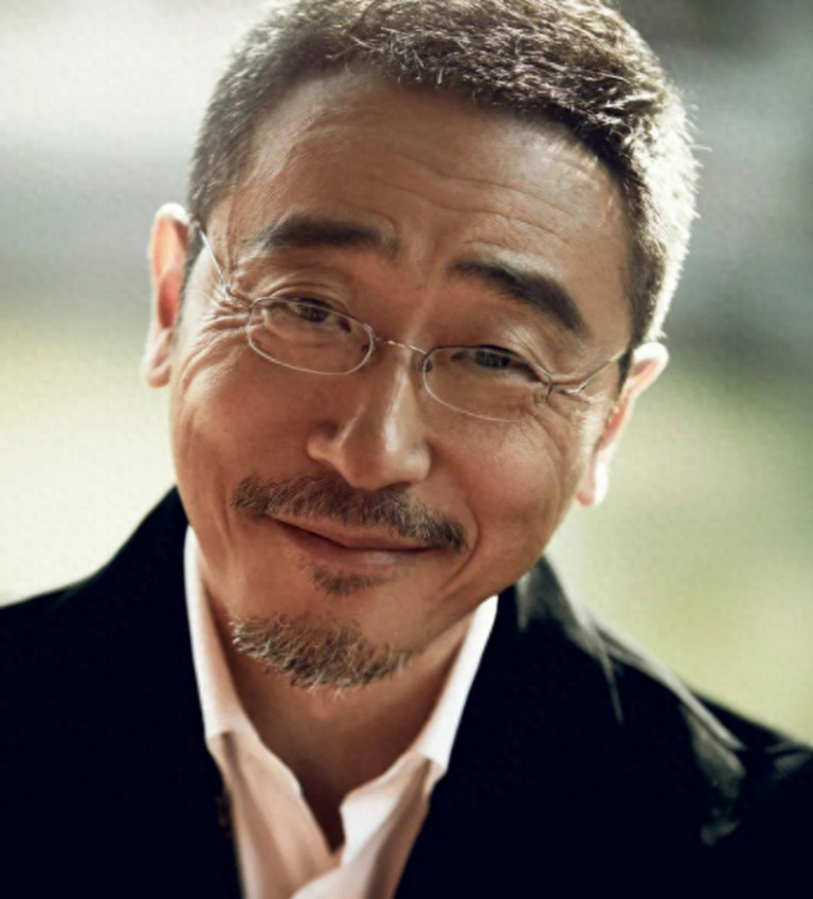 宁理,演员生涯起起伏伏.