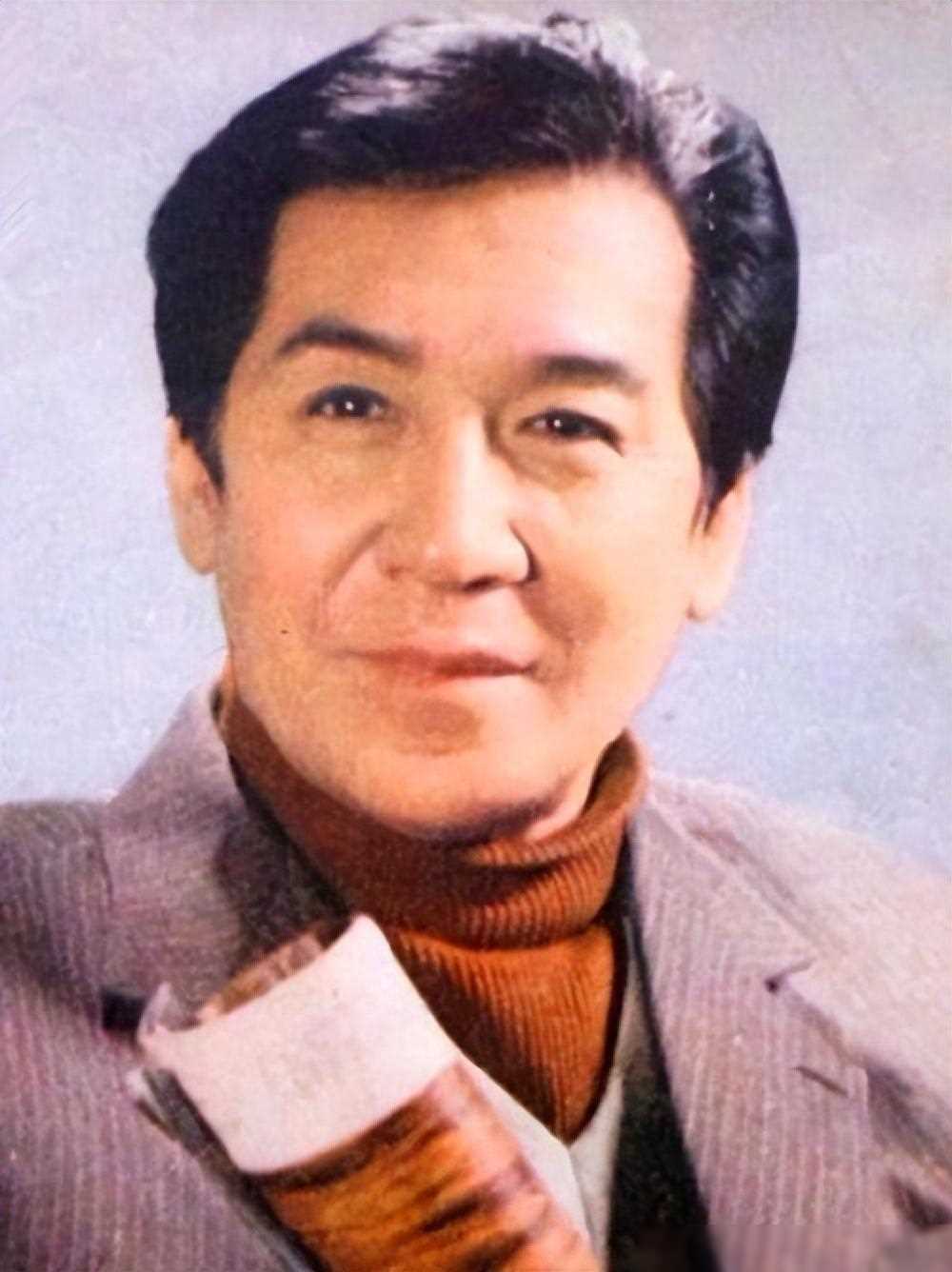 昔日男星康泰,是才华横溢的好演员,但他的一生太不容易了