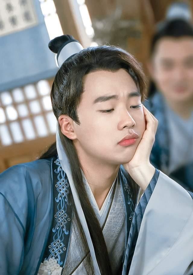 郭麒麟才是真的"人间清醒",自曝不演霸道总裁原因