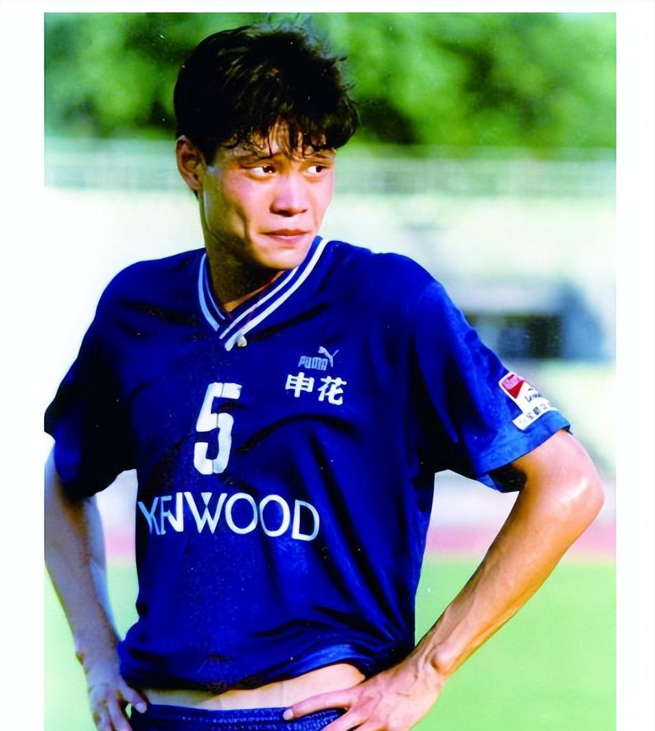 《繁花》的范志毅火了,账号沦陷,娱乐圈发生了尴尬一幕,该反思