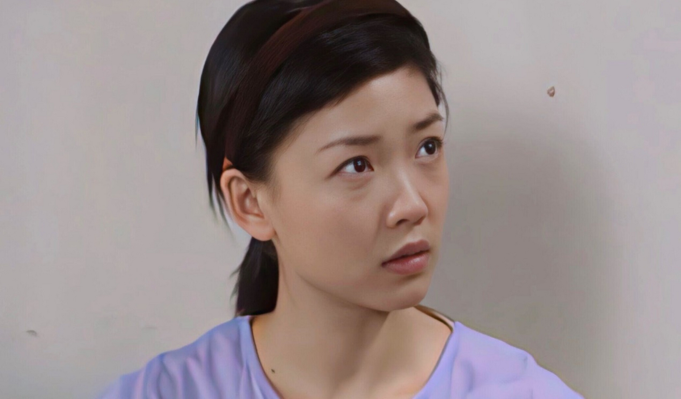 广东电视台七位女主持人,各具魅力,她们在电视界展现出自己的美丽和