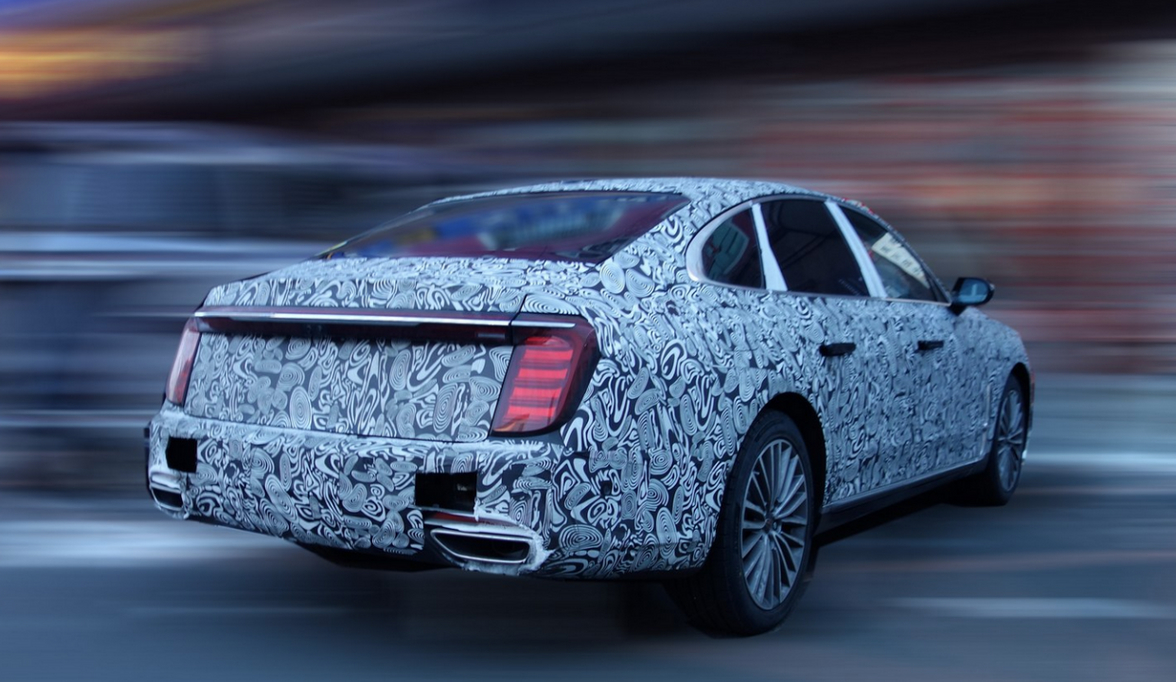 新款红旗h9谍照曝光 内饰大换血