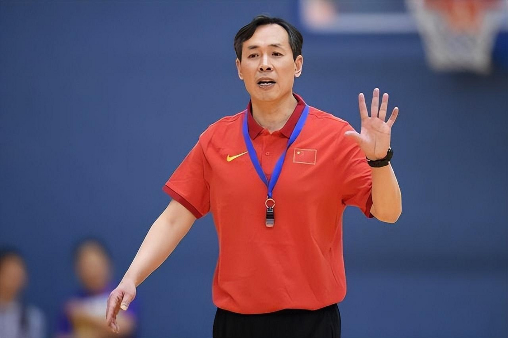 告别外教乔里欧,迎来中国女篮球坛传奇许利民的强势加盟