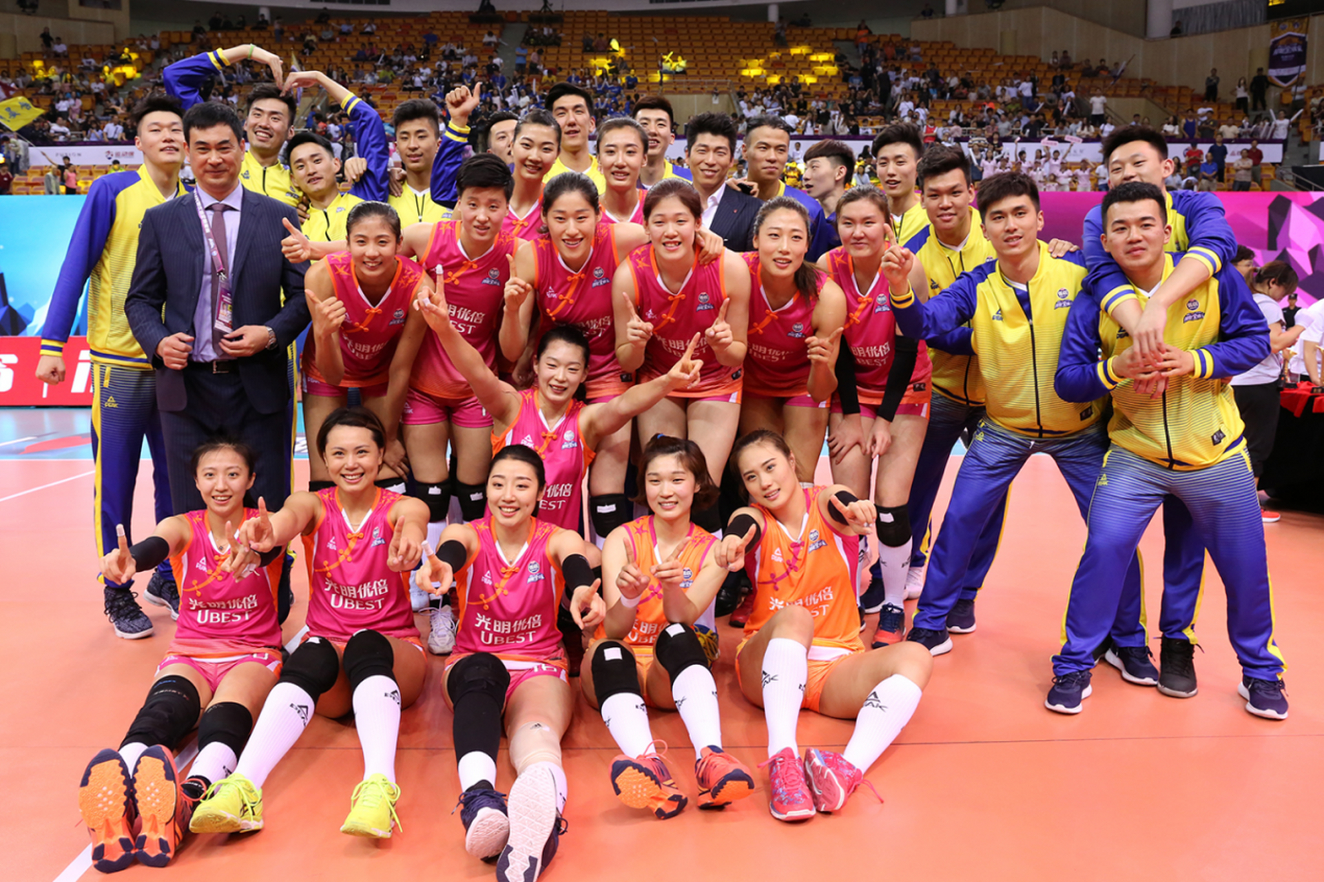 中国女排超级联赛全明星活动盛大举行!