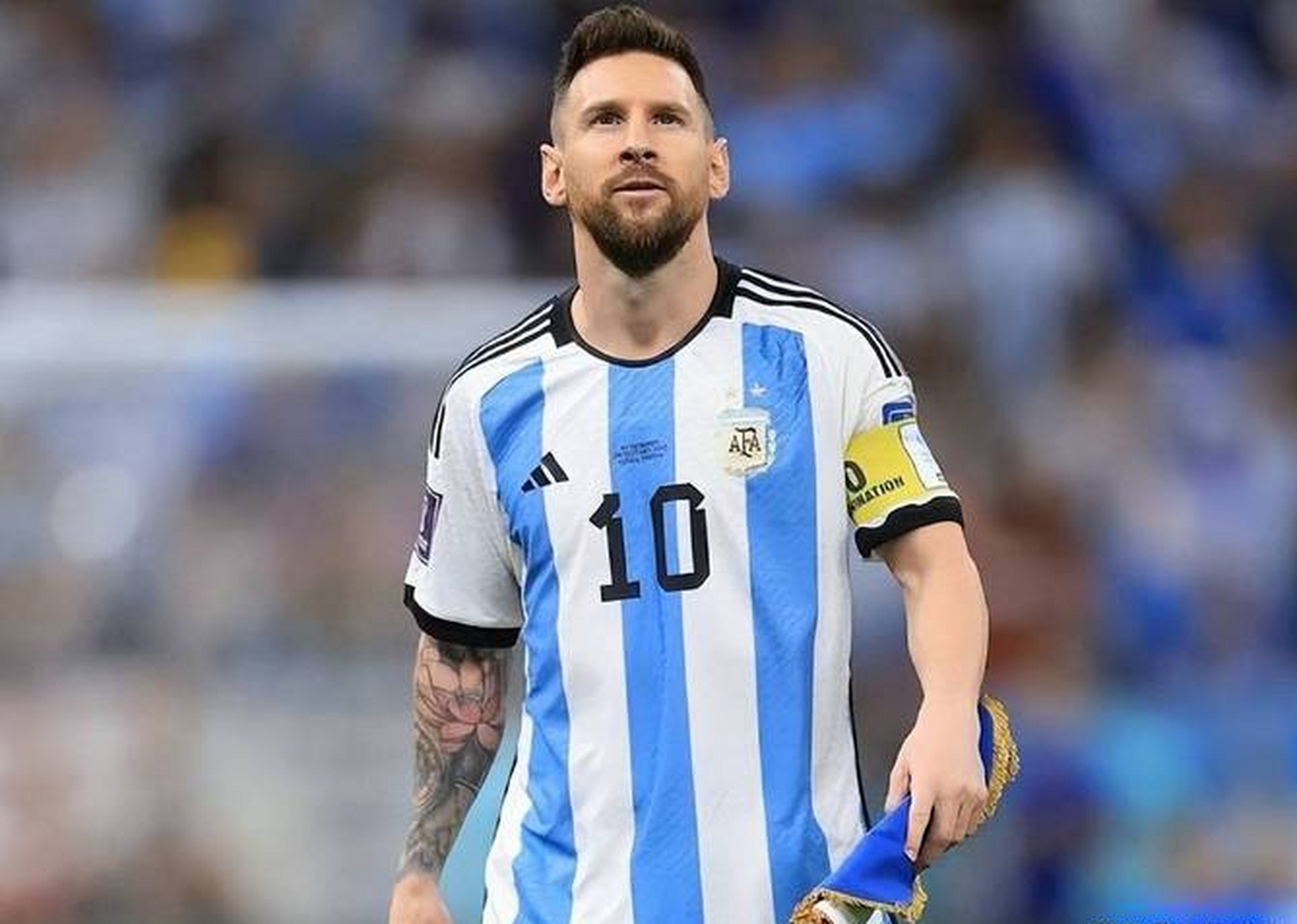 梅西在2023年再次获得fifa最佳球员(世界足球先生),引发球迷强烈不满