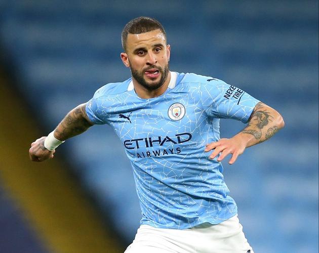 曼城队长沃克:家庭风波中怀第4胎,分居状态成谜