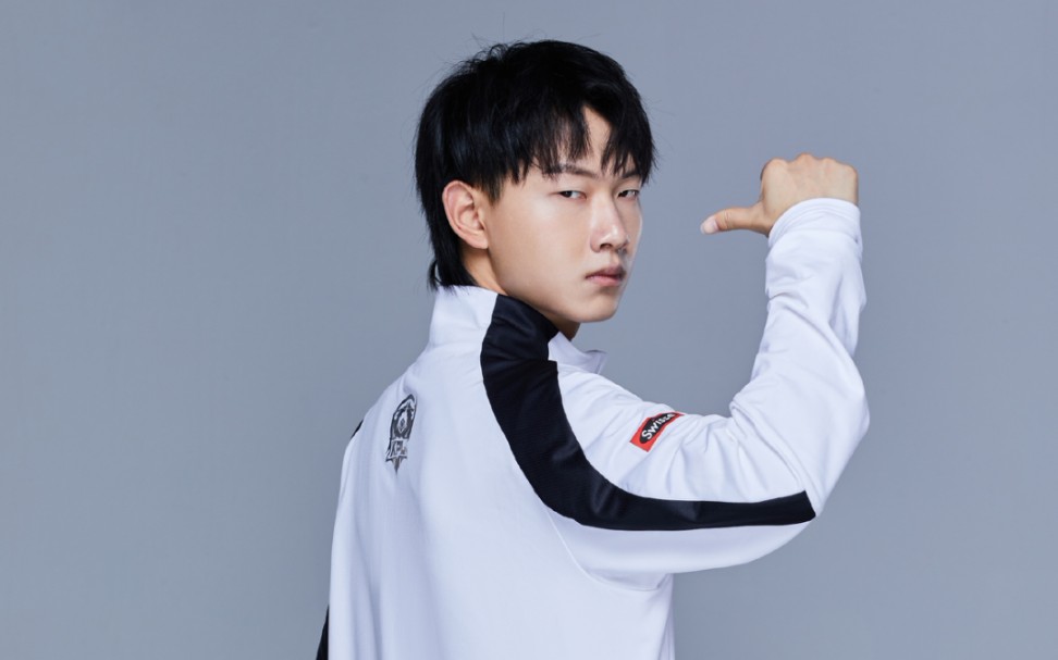 rw迎来kpl训练赛全败,引发网友争议,千万买fly作用到底在哪