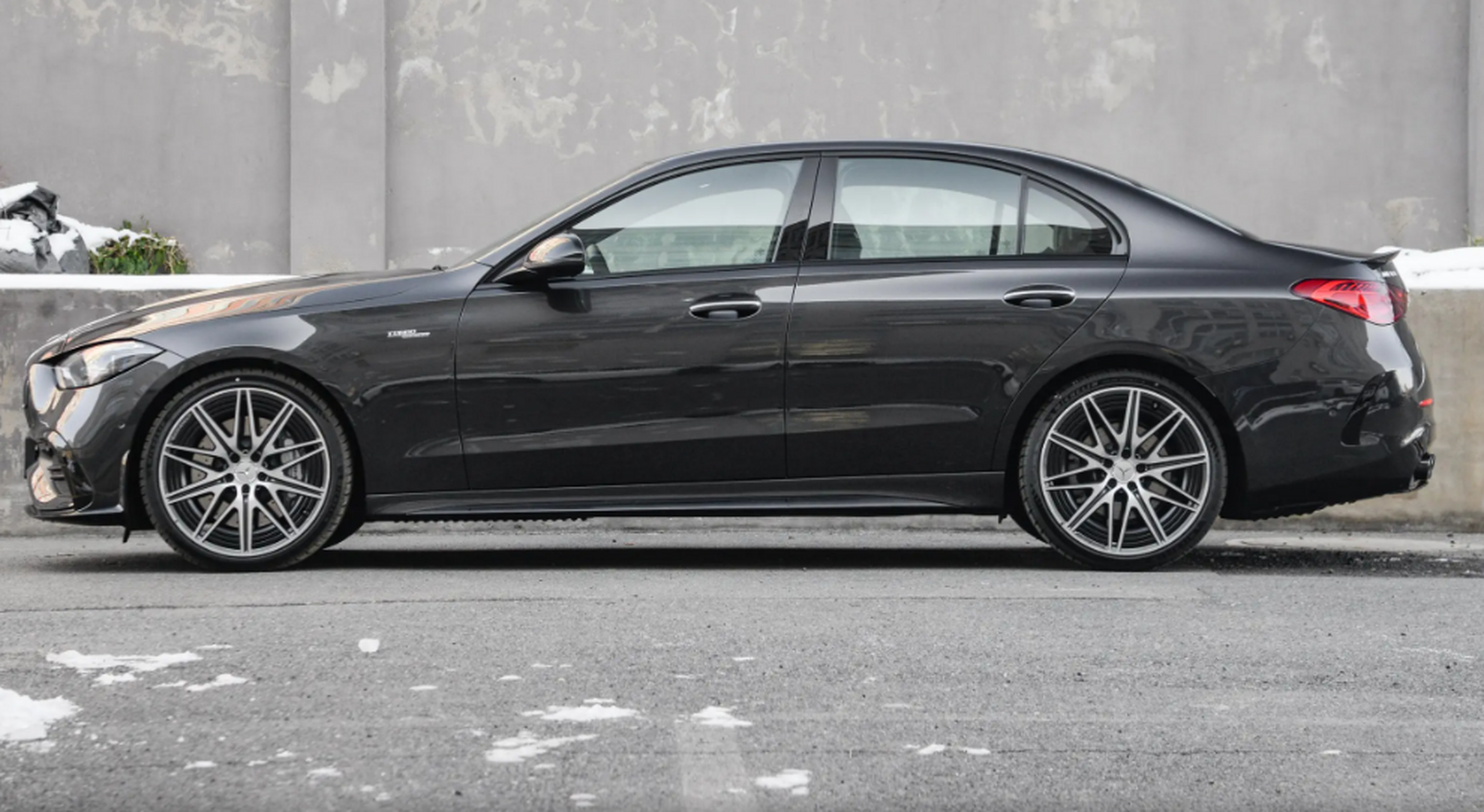 奔驰c级amg 2024款改款amgc434matic,61.52万起!