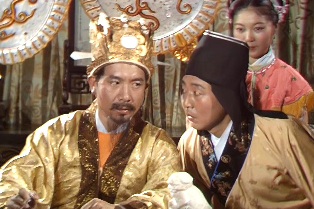 《西游记》中同样是起死回生,乌鸡国国王和寇员外有何不同?